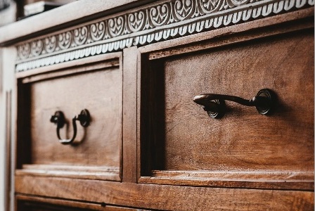 dressers & chests