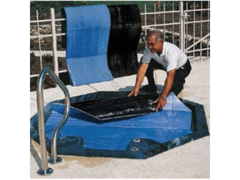 blue top/black btm floating cover